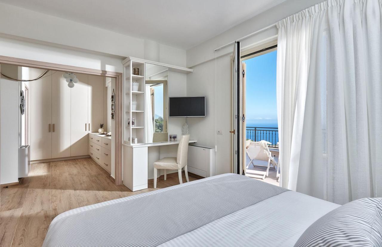 Villa Omikron Rodhiá Buitenkant foto