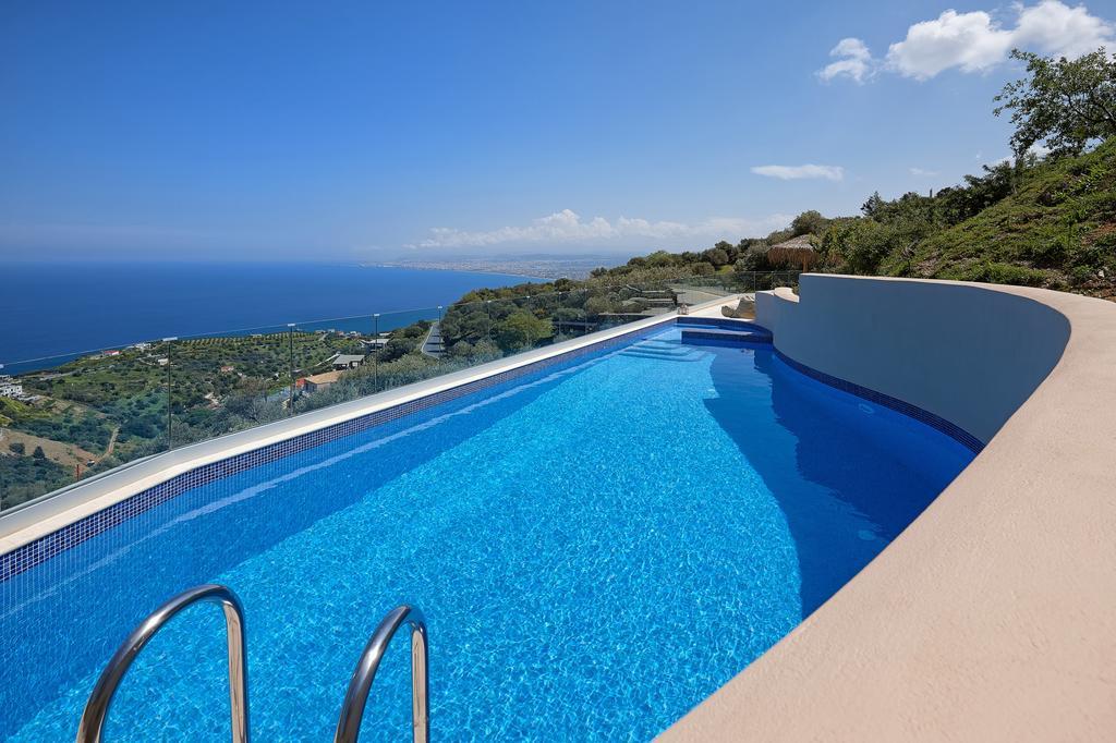 Villa Omikron Rodhiá Buitenkant foto